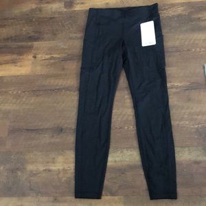 Lululemon speed up tight tech fleece 8 blk